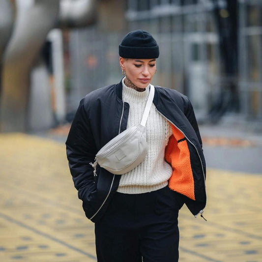 JOHNNY URBAN Hipbag BEN sand