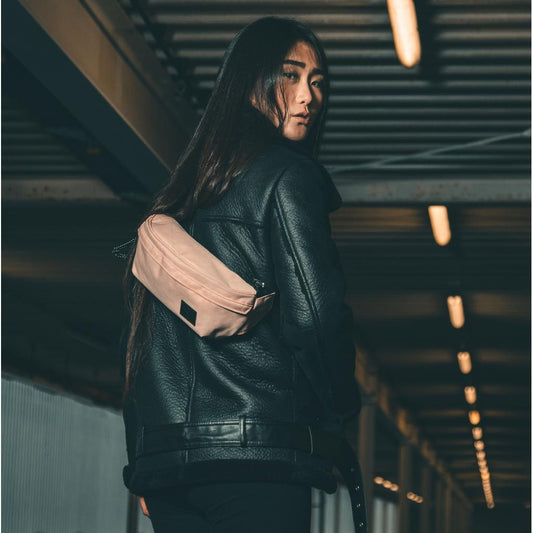 JOHNNY URBAN Hipbag TOM rosa