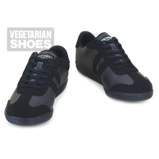 Vegetarian Shoes Sneaker Cheatah all black aus Vegetan Bucky – veganer Unisex-Turnschuh