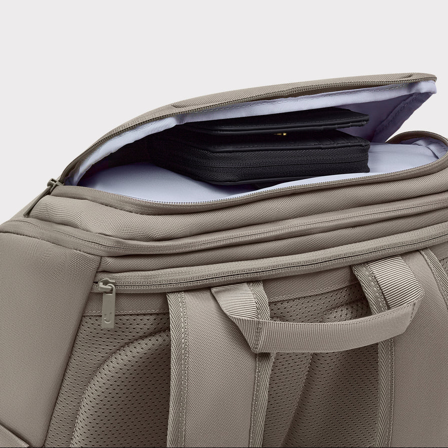 Rucksack FINN LARGE desert grey