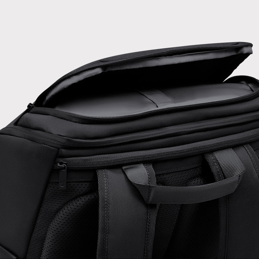 Rucksack FINN LARGE black