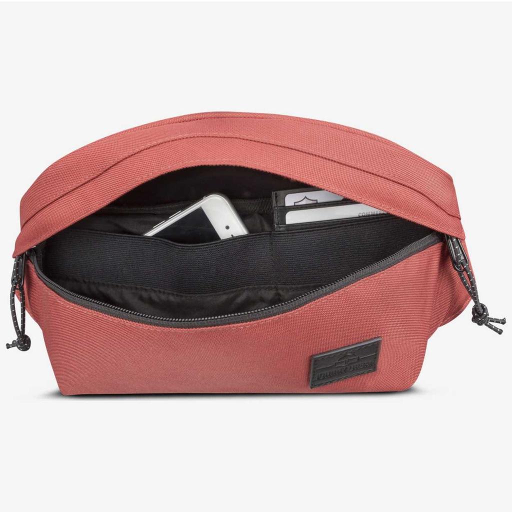 JOHNNY URBAN Hipbag TOM rot