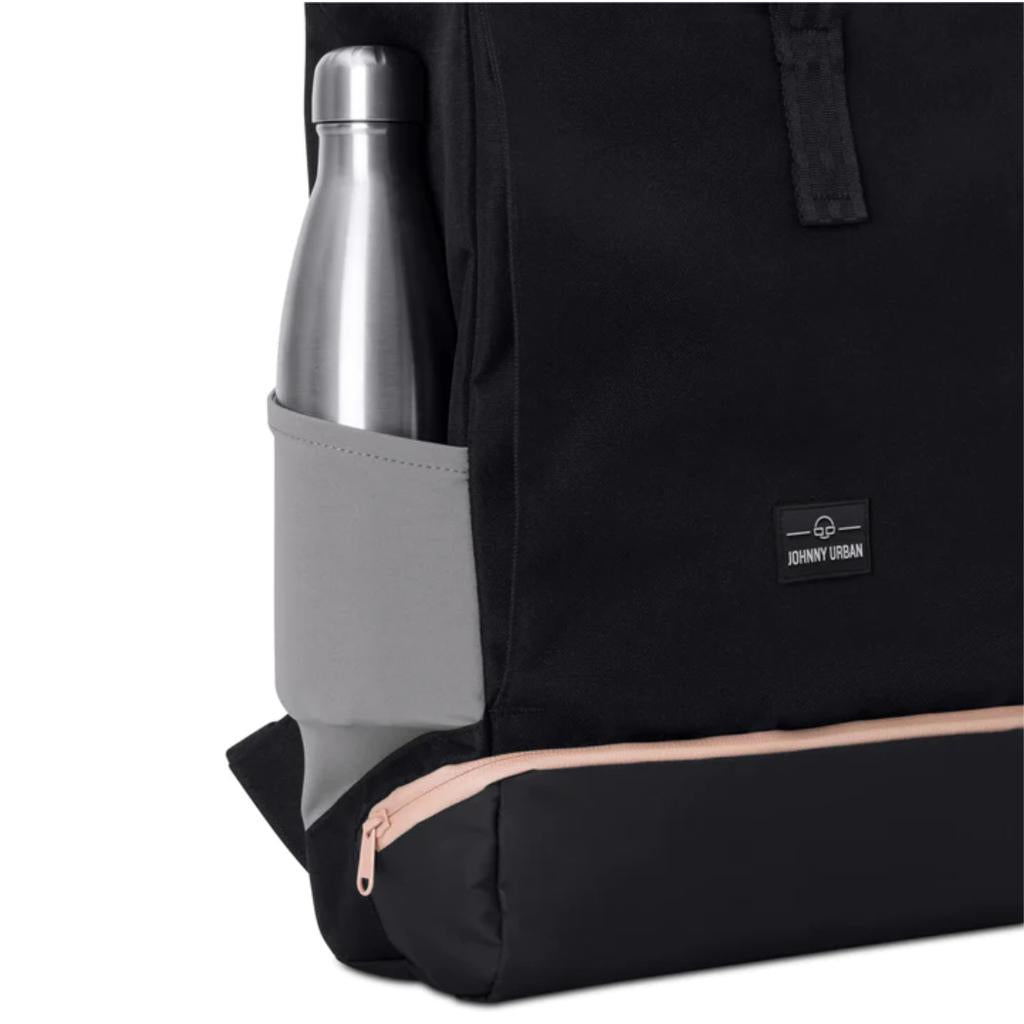 JOHNNY URBAN Rolltop Rucksack ALLEN MEDIUM schwarz/rosa