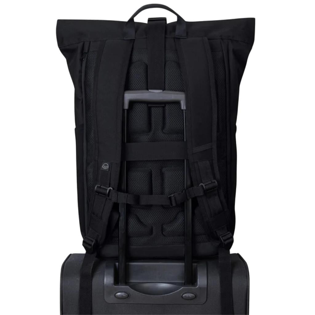 JOHNNY URBAN Rolltop Rucksack ALLEN XL black