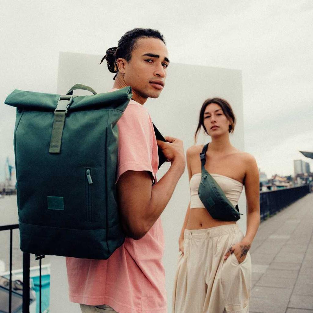 JOHNNY URBAN Rolltop Rucksack ROBIN LARGE dunkelgrün