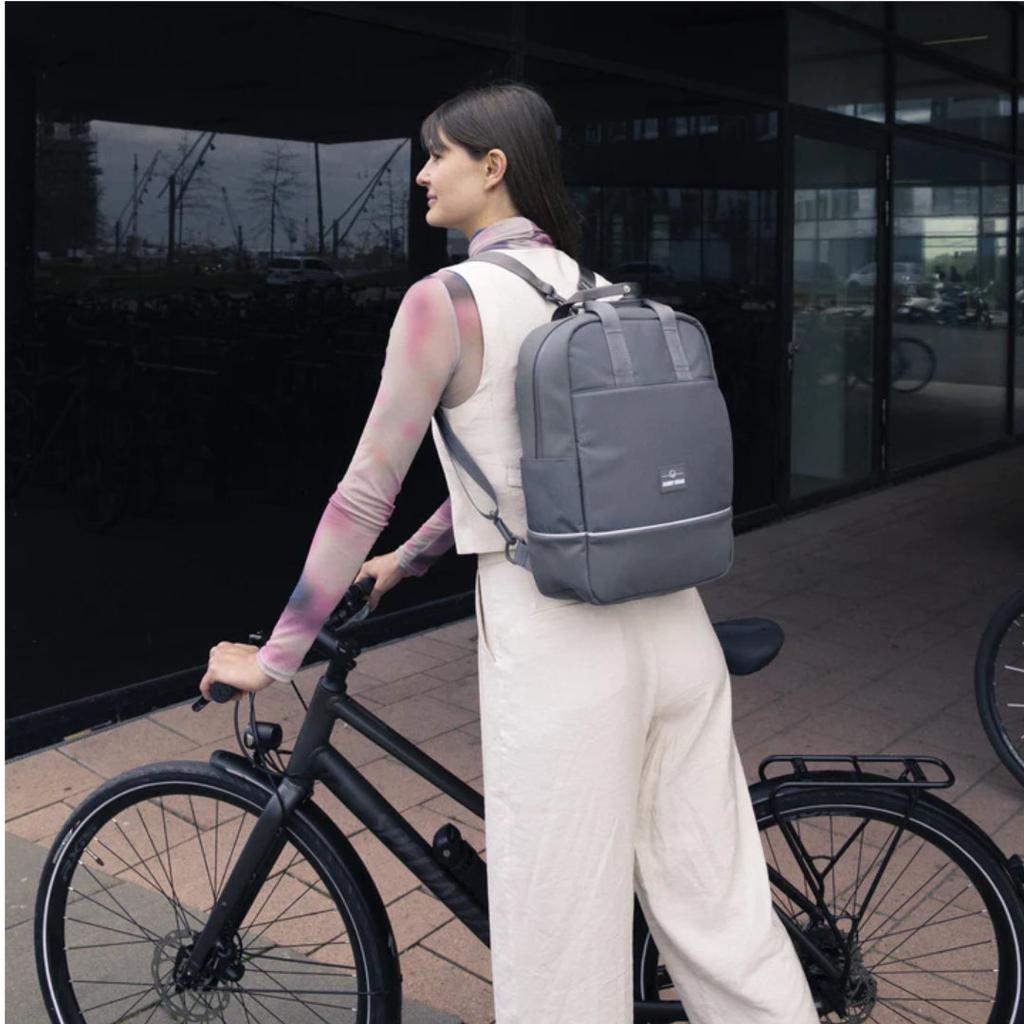 JOHNNY URBAN Rucksack JONA MEDIUM BIKE dunkelgrau