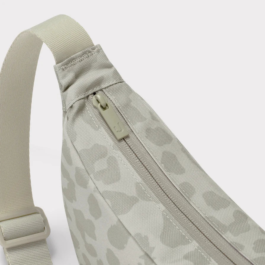 Half Moon Bag ALLY SMALL sand leo