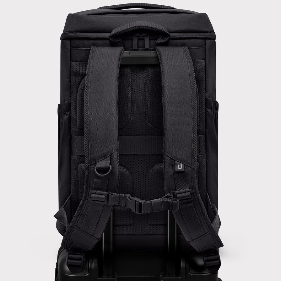 Rucksack KIAN MEDIUM black